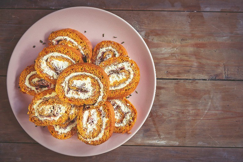 ROLAT SA AJVAROM PO STAROM BAKINOM RECEPTU I sit bi ga jeo